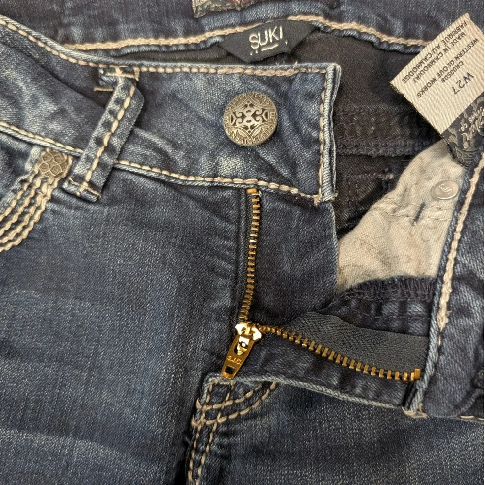 Silver Jeans Co Suki‎ Mid Capri Womens W27 Dark Wash Blue Contrast Stitch L43916